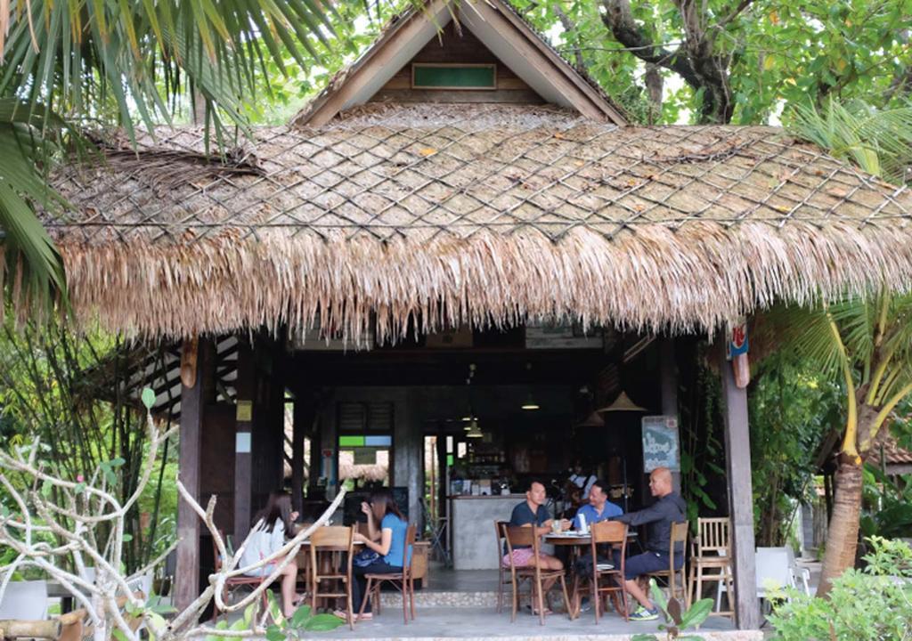 Panji Panji Tropical Wooden Home Пантай Ченанг Екстериор снимка